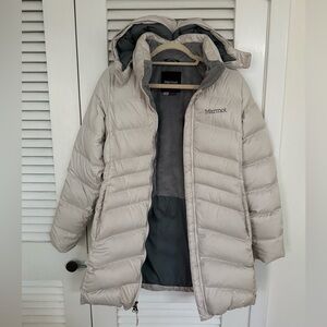 Marmot Women's Light off white Puffer Jacket